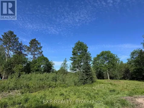 71 Yantha Crescent Madawaska Valley ON K0J 1B0