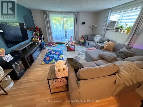 80 Breckenridge Drive Kitchener ON N2B 2N9