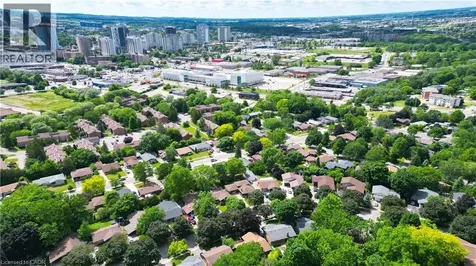 209 Dixie Crescent Waterloo ON N2J 3K9