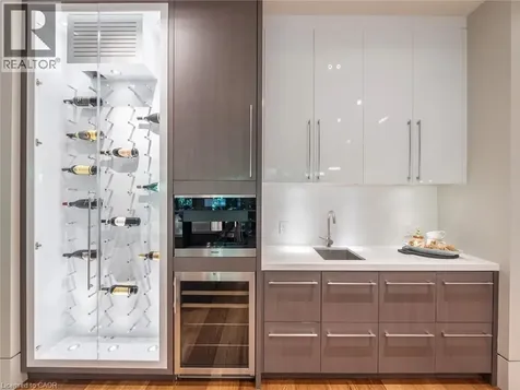 777 Shadeland Avenue Burlington ON L7T 2M2