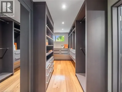 777 Shadeland Avenue Burlington ON L7T 2M2