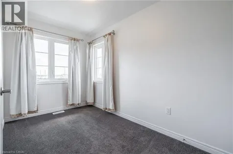120 Court Drive Paris ON N3L 0N2