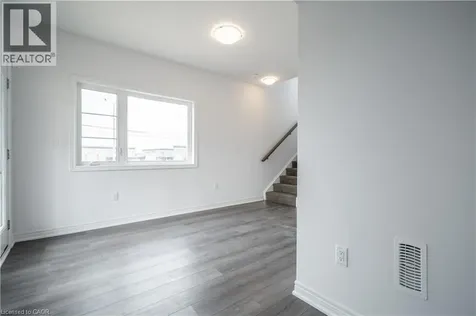120 Court Drive Paris ON N3L 0N2