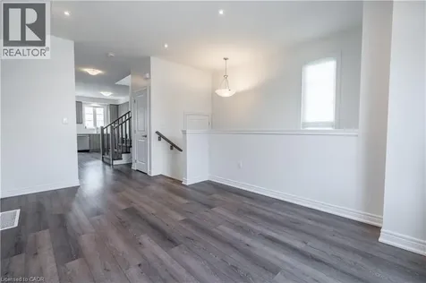 120 Court Drive Paris ON N3L 0N2