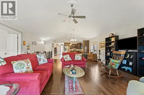 252 Serena Kingsville ON N9Y 0E8