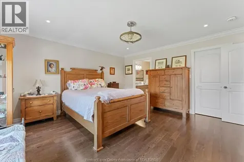 252 Serena Kingsville ON N9Y 0E8
