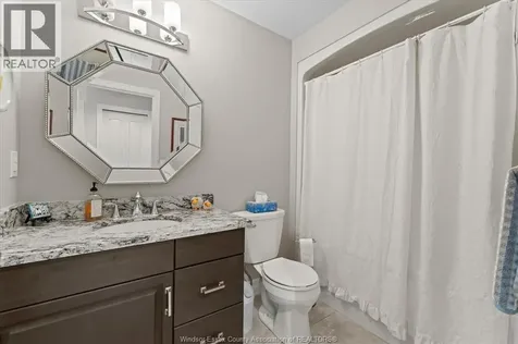 252 Serena Kingsville ON N9Y 0E8