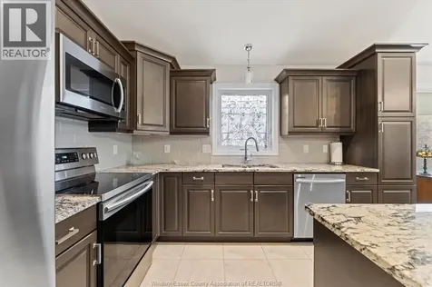 252 Serena Kingsville ON N9Y 0E8