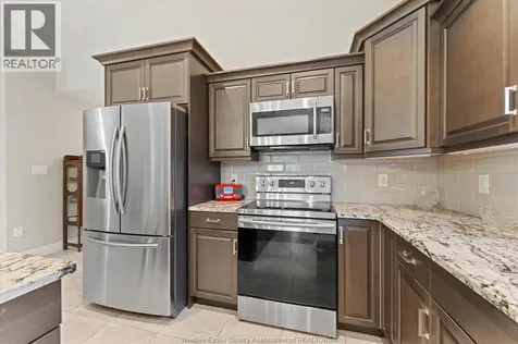 252 Serena Kingsville ON N9Y 0E8