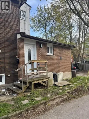 61 Waterloo Drive Kitchener ON N2H 3V1