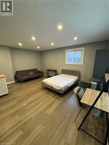 61 Waterloo Drive Kitchener ON N2H 3V1