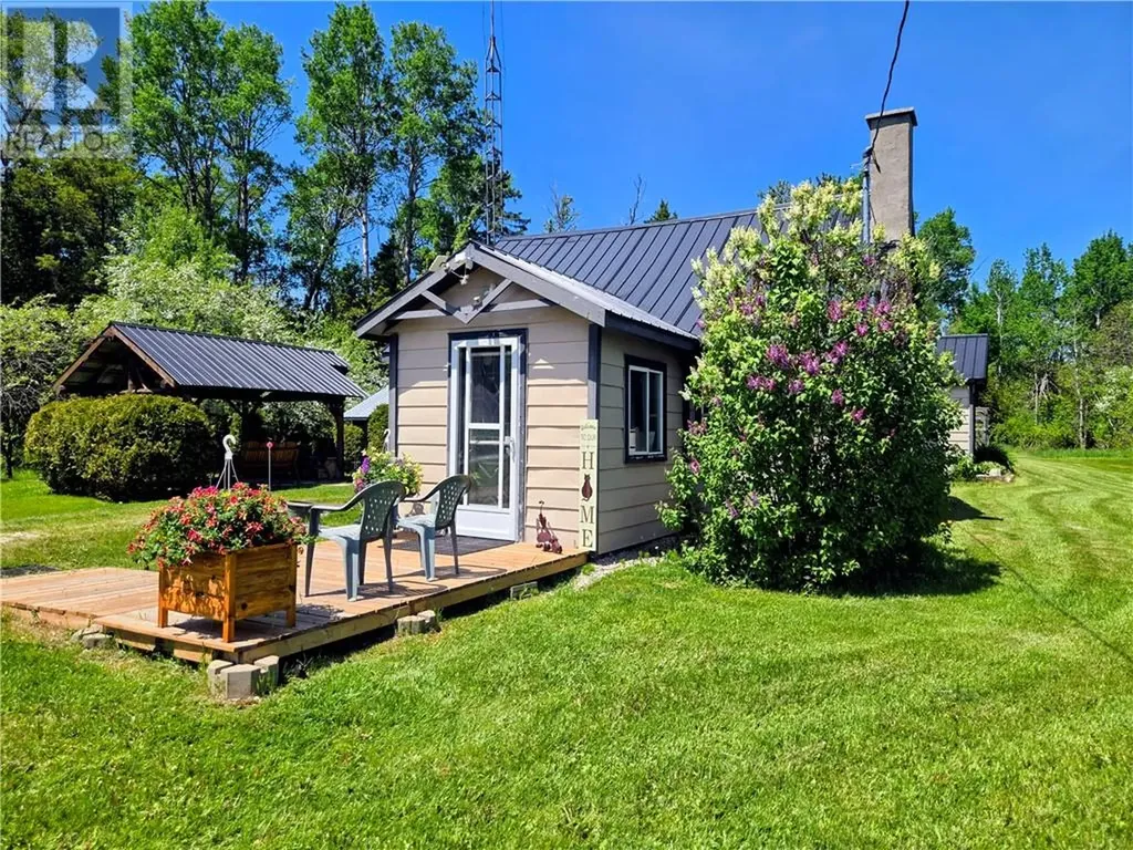 622 Campbell Road Evansville ON P0P 1E0