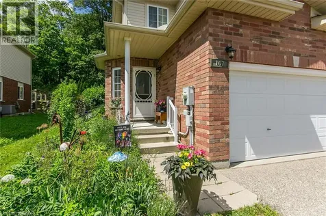 107 Upper Mercer Street Kitchener ON N2A 4N1