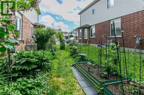 107 Upper Mercer Street Kitchener ON N2A 4N1