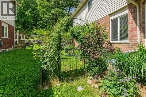 107 Upper Mercer Street Kitchener ON N2A 4N1