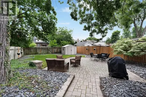 2326 Gladstone Avenue Windsor ON N8W 2P1