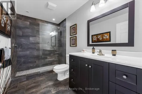 120 Donegal Drive Brantford ON N3T 6N4