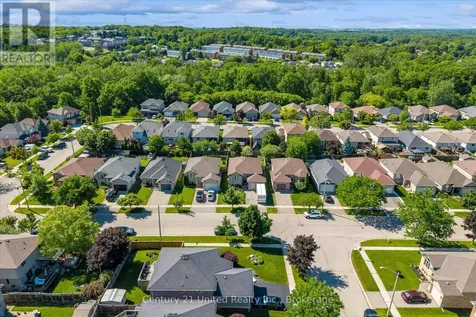 120 Donegal Drive Brantford ON N3T 6N4