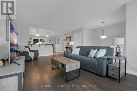 120 Donegal Drive Brantford ON N3T 6N4