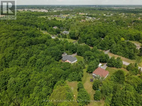 289 Timberwood Drive Beckwith ON K7C 3P2