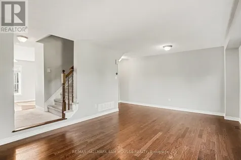 94 Brisote Lane Ottawa ON K2S 0V4