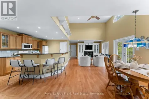 382 Lakehurst Circle Road Trent Lakes ON K0L 1J0
