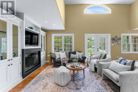 382 Lakehurst Circle Road Trent Lakes ON K0L 1J0