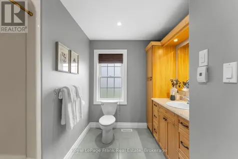 382 Lakehurst Circle Road Trent Lakes ON K0L 1J0