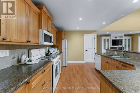 382 Lakehurst Circle Road Trent Lakes ON K0L 1J0