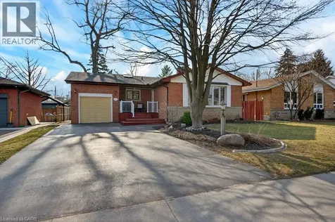 362 Pepper Drive Burlington ON L8R 3C9