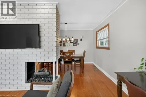 362 Pepper Drive Burlington ON L8R 3C9