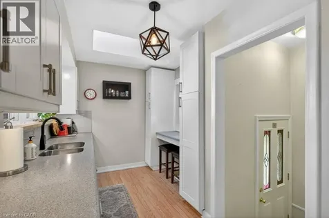 362 Pepper Drive Burlington ON L8R 3C9