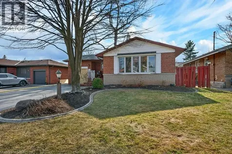 362 Pepper Drive Burlington ON L8R 3C9