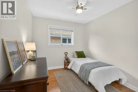 362 Pepper Drive Burlington ON L8R 3C9
