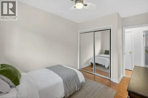 362 Pepper Drive Burlington ON L8R 3C9