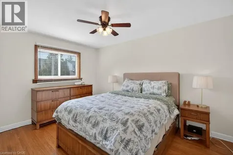 362 Pepper Drive Burlington ON L8R 3C9