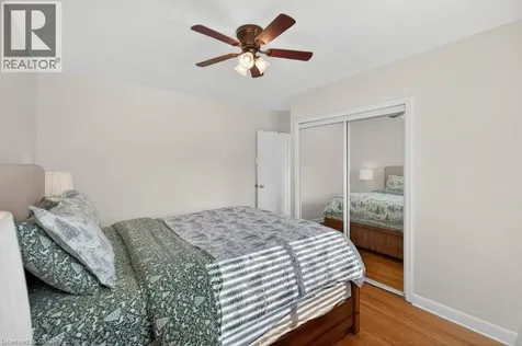 362 Pepper Drive Burlington ON L8R 3C9