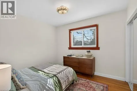362 Pepper Drive Burlington ON L8R 3C9
