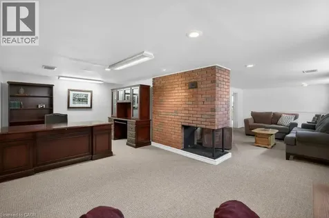 362 Pepper Drive Burlington ON L8R 3C9