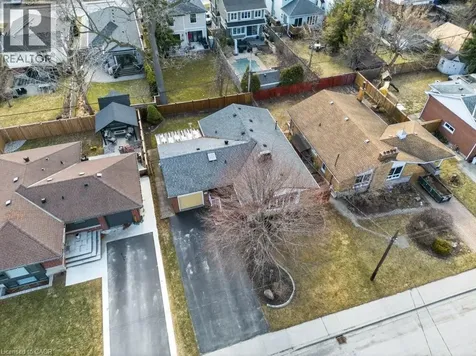 362 Pepper Drive Burlington ON L8R 3C9
