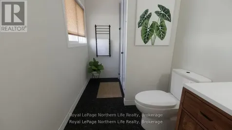 787 Development Road Bonfield ON P0H 2E0