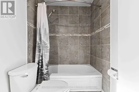 1160 Shillington Avenue Ottawa ON K1Z 7Z4