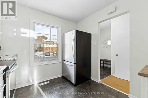 1160 Shillington Avenue Ottawa ON K1Z 7Z4