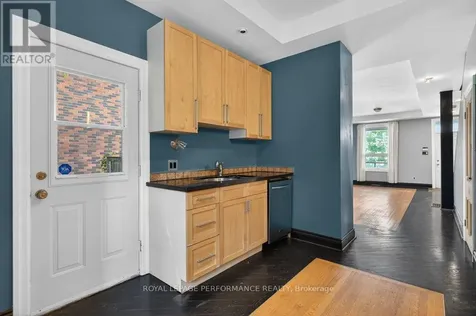 313 Lebreton Street South Ottawa ON K1S 4L4