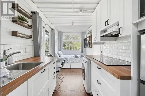 327 Bayview Drive Ottawa ON K0A 3M0