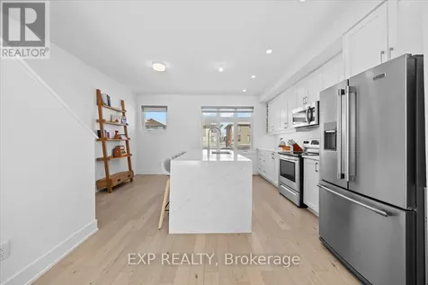 1410 Hemlock Road Ottawa ON K1K 5A8