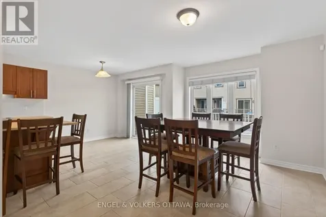 2043 Madrid Avenue Ottawa ON K2J 0K1