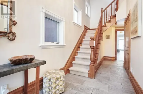 108 Stanley Avenue Ottawa ON K1M 1N9