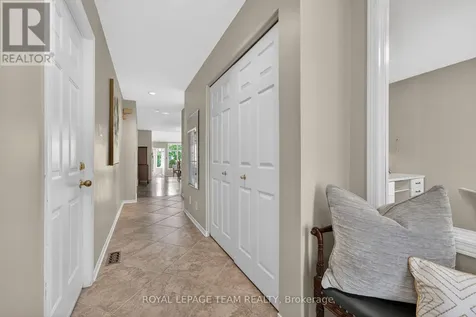 6 Grand Cedar Court Ottawa ON K2S 1C8