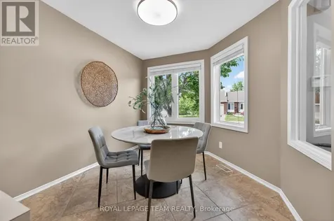 6 Grand Cedar Court Ottawa ON K2S 1C8